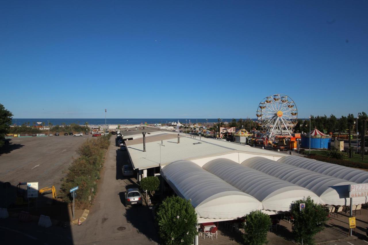 Ohana Holiday Rooms Rosolina Mare Exterior photo